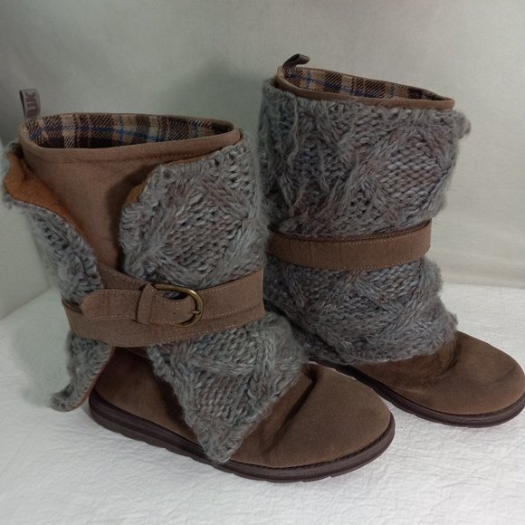 MukLuks for Women, Suede size 8 Muk Luks Tan